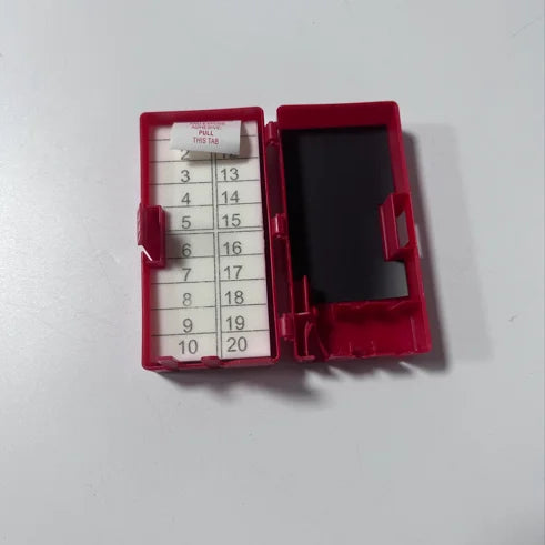 20 Count Magnetic Needle Counters  Foam Safety Needle Box with Blade Remover